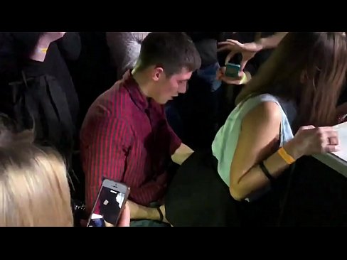 ❤️ Sexe real en una discoteca russa. Noia russa de 18 anys a l'anus i la vagina follada en una discoteca ❤️❌ Porno dur al ca.myinvest.top